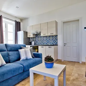 Ursula Self Catering And 1-br In By Tritoni Apartment Valletta